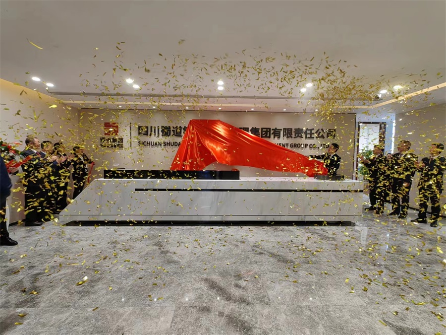 1679970482998448.jpg 5ed779ca093c1f0ea311b345ea4e54f.jpg