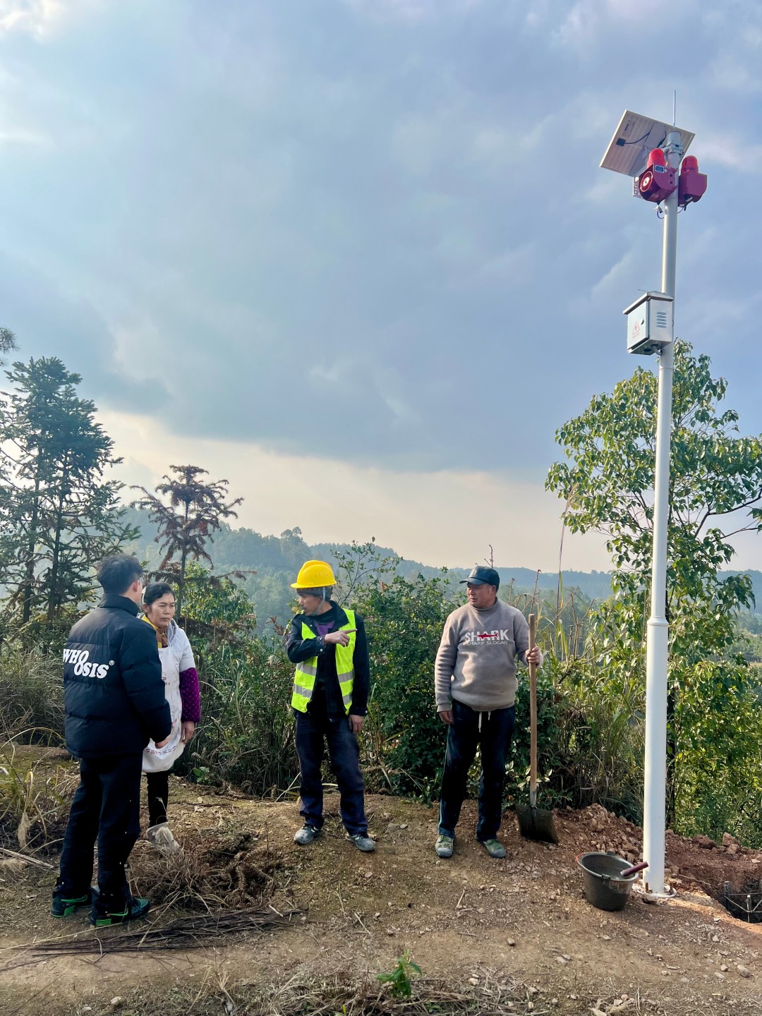 1740388313837488.jpg 5.jpg