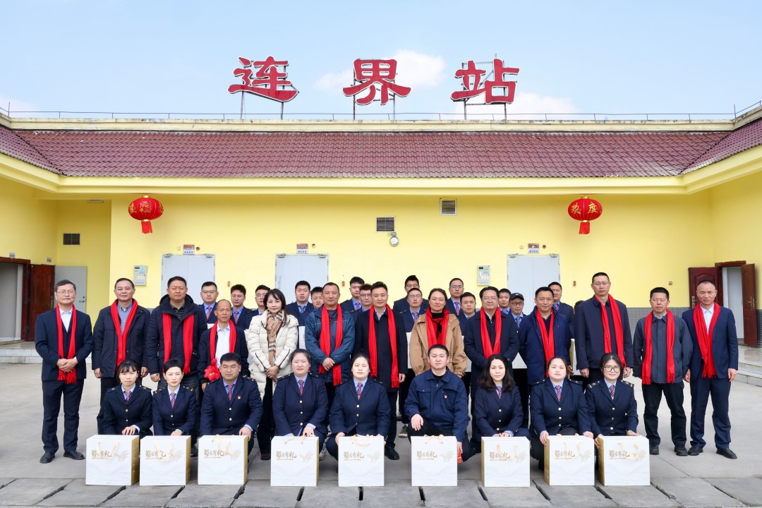 1771062836855090.jpg f10a79891a974661cb870b0897988370.jpg